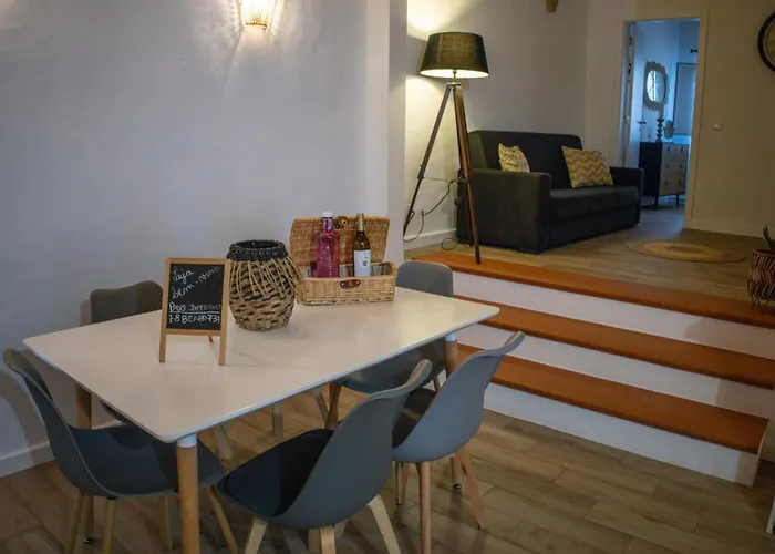 Alqueive Guest House